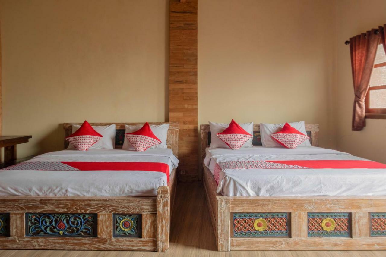 Hotel Batukaras Kalaras Ngoại thất bức ảnh