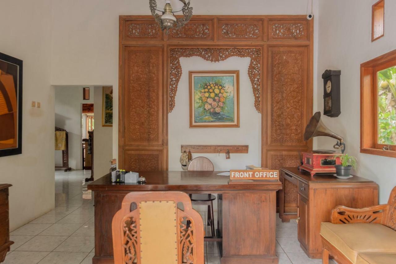 Hotel Batukaras Kalaras Ngoại thất bức ảnh